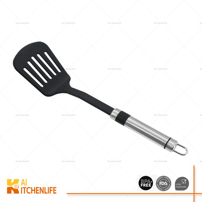 D00195 - Nylon Slotted TurnerH8 | Kai Kitchenlife