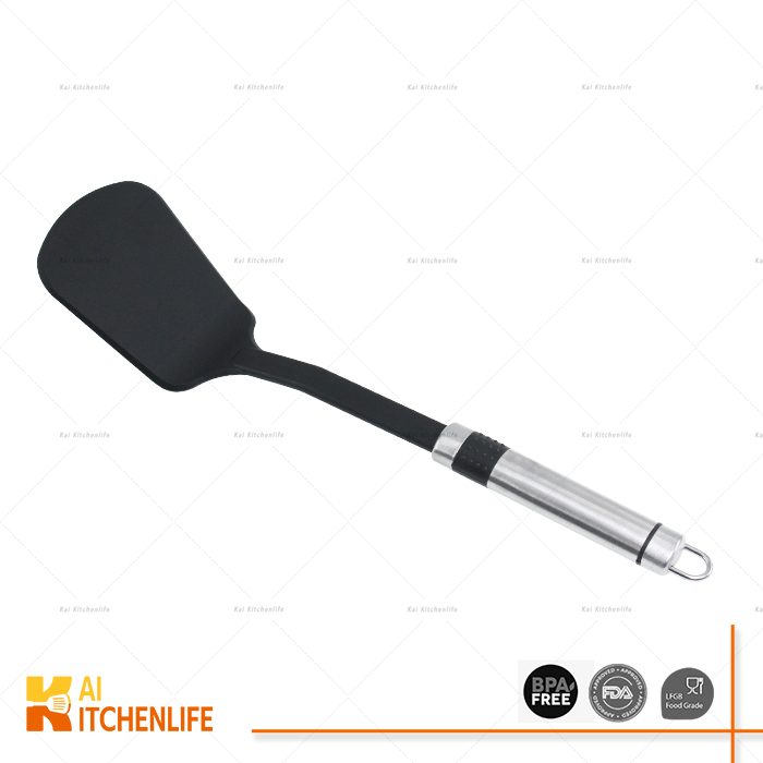 D00199 - Ny Solid Turner H8 | Kai Kitchenlife